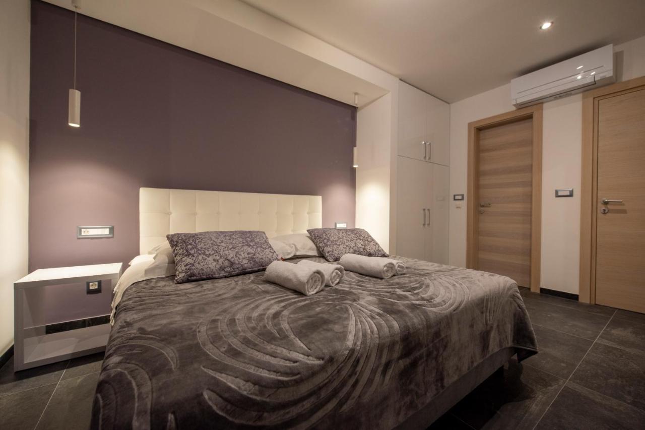 Bed & Breakfast Pino โปดสตรานา ภายนอก รูปภาพ