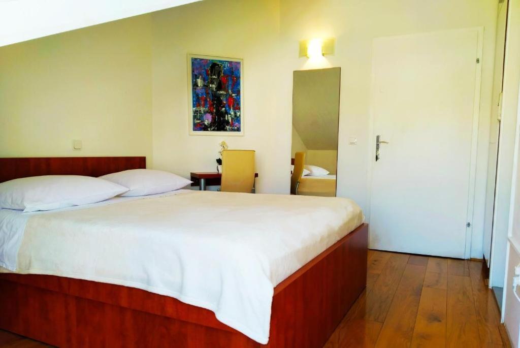 Bed & Breakfast Pino โปดสตรานา ห้อง รูปภาพ