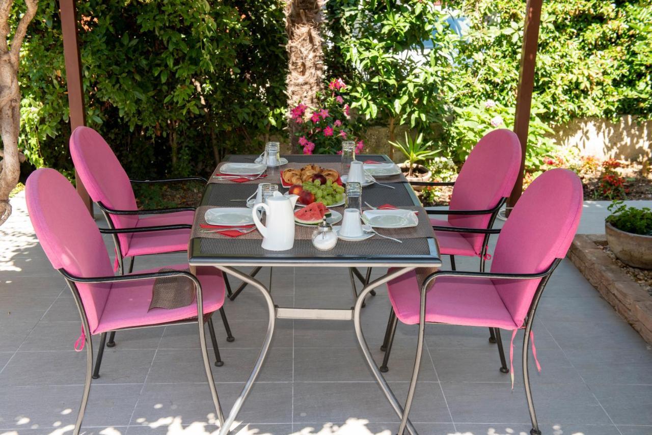 Bed & Breakfast Pino โปดสตรานา ภายนอก รูปภาพ